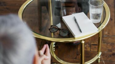 pexels-cottonbro-4098369